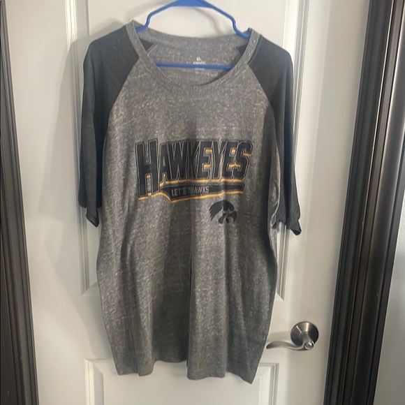 Iowa Hawkeyes Gray and Black Tee - Picture 1 of 3